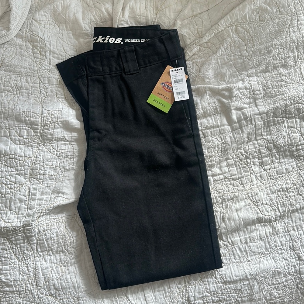 Brand new dickies style “worker crop roll hem” size 1